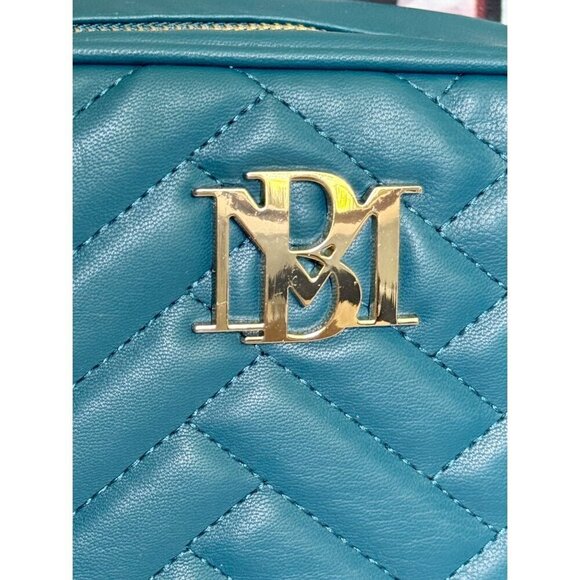 Badgley Mischka Camera Crossbody Herringbone Quilted Bag - Picture 3 of 7